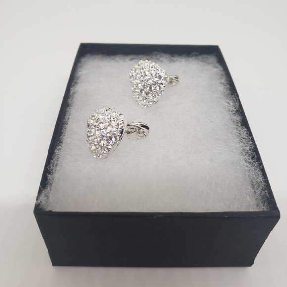 BEAUTIFUL!!! Clear Heart Clip-On Earrings - Picture 2 of 7